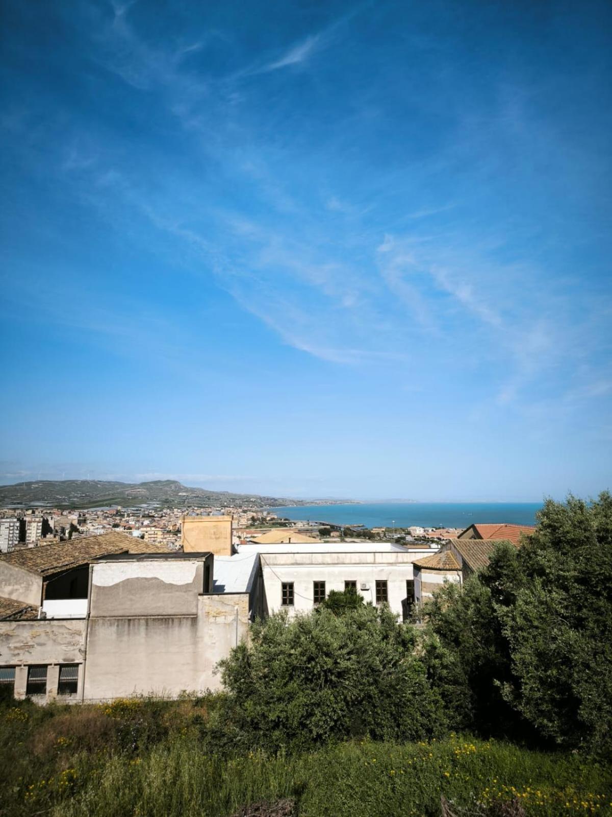 Il Grifo Hotel Licata Luaran gambar